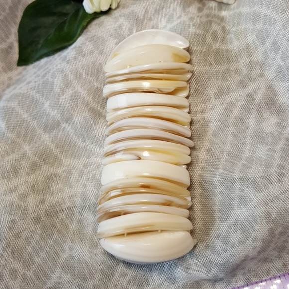 Shell Bracelet, Final Price. - Picture 3 of 3